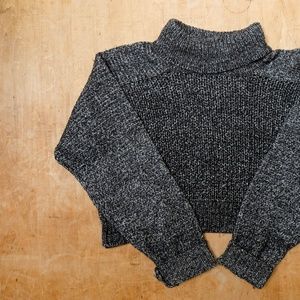 Zara Knit Crop Turtleneck Sweater Size Medium
